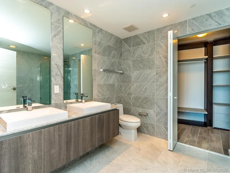 SLS Lux Brickell #5501 image #36