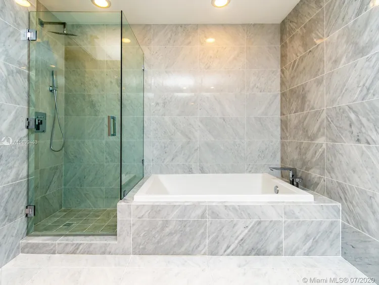 SLS Lux Brickell #5501 image #37