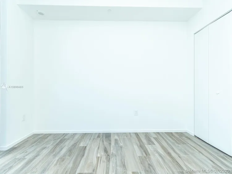 SLS Lux Brickell #5501 image #51