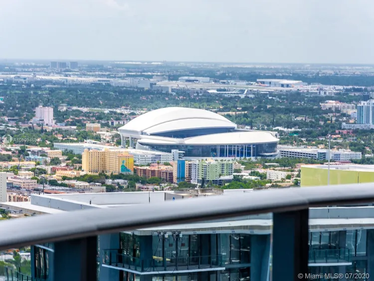 SLS Lux Brickell #5501 image #57