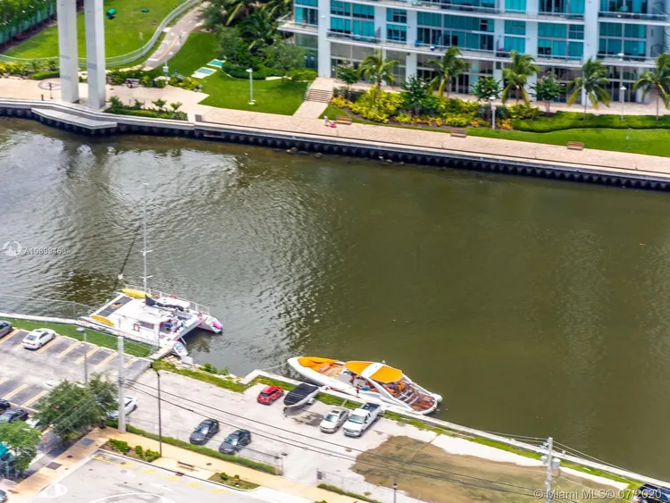 SLS Lux Brickell #5501 image #58