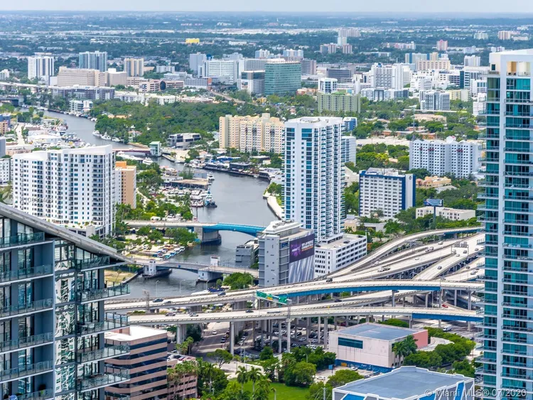 SLS Lux Brickell #5501 image #59