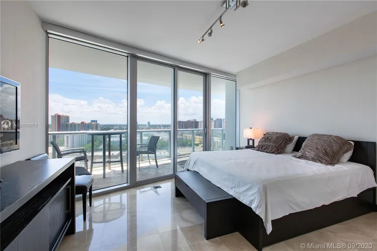 Jade Beach #1705 image #18