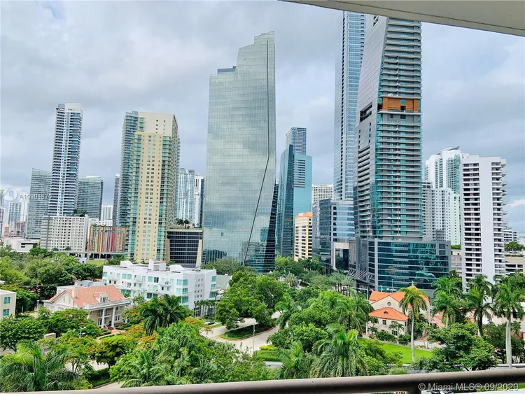 Villa Regina Condo #706 image #41