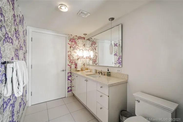 Carlyle Condo Hotel #4B image #21