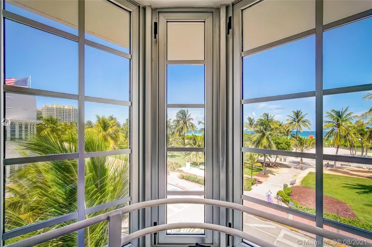 Carlyle Condo Hotel #4B image #6