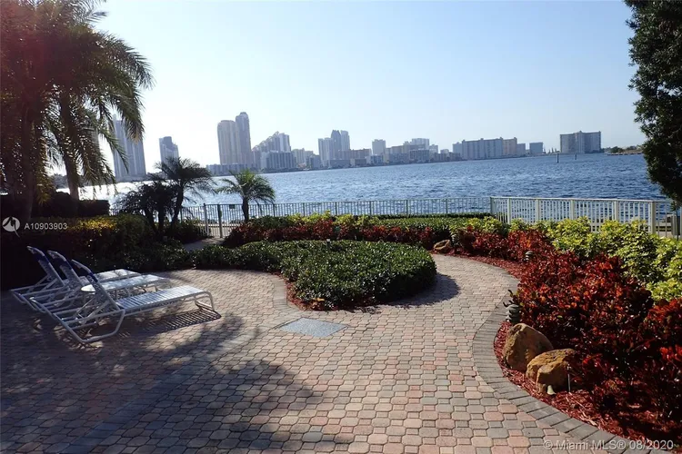 Mystic Pointe 300 #816 image #19