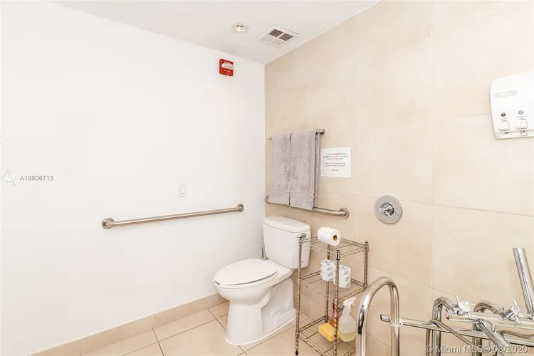 Congress Hotel - Strand Condo #D204 image #18