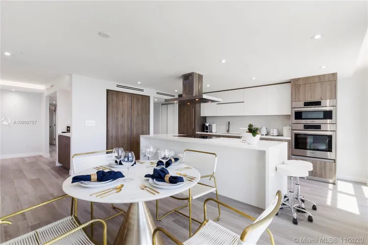 Towers of Key Biscayne #A602 image #7