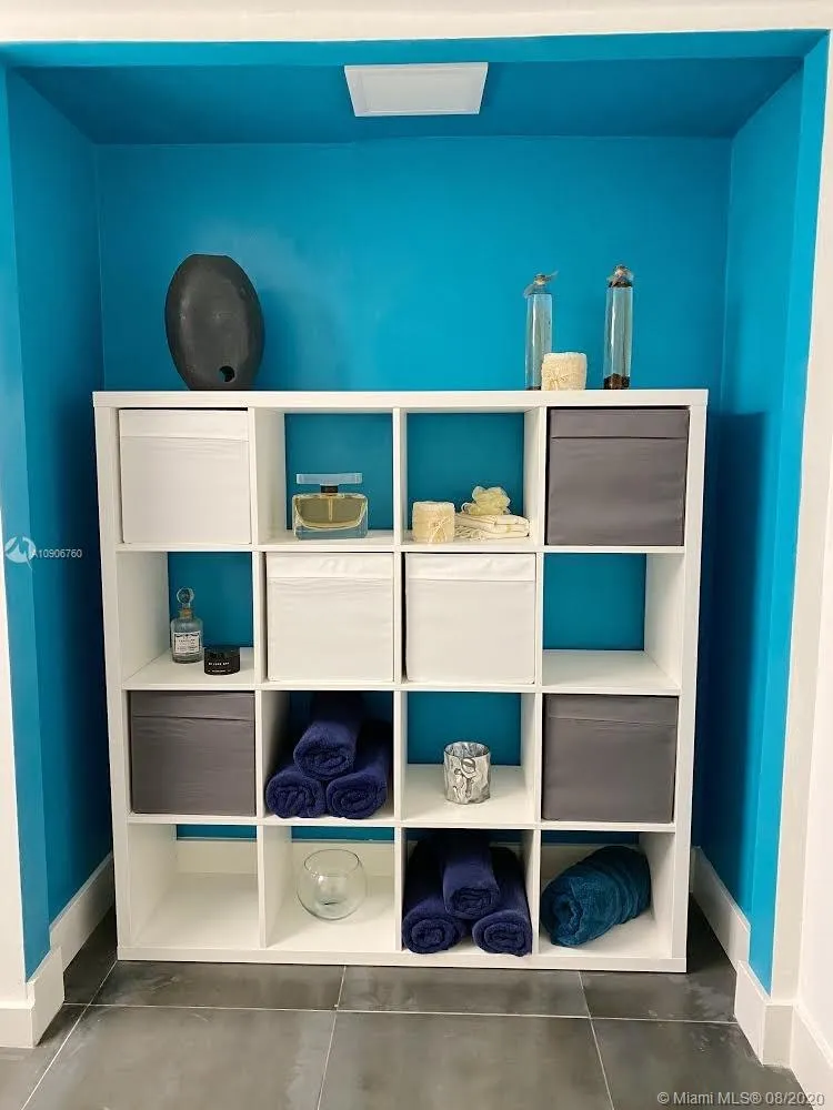 Turnberry Towers #7C image #24