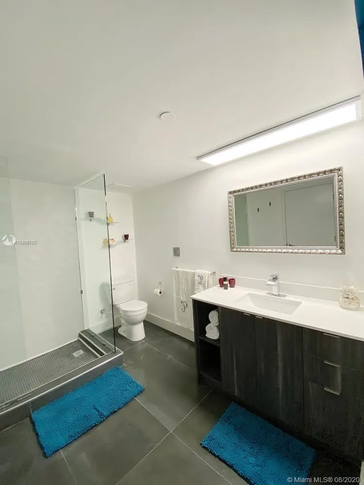 Turnberry Towers #7C image #25