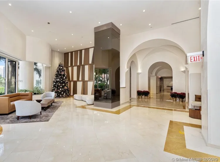 Turnberry Towers #7C image #35