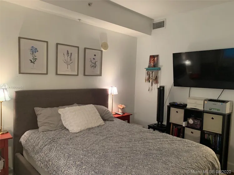 Midtown Lofts #505 image #11