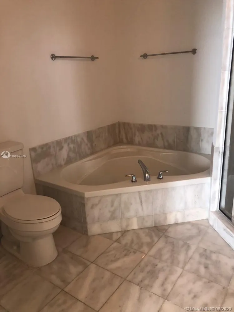 New Wave Condo #PH2F image #14