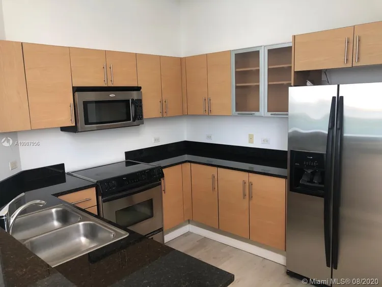 New Wave Condo #PH2F image #18