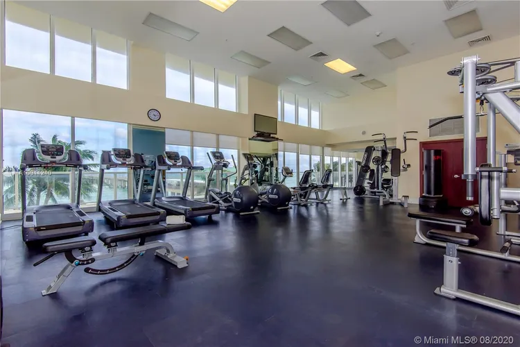 La Perla #3401 image #20