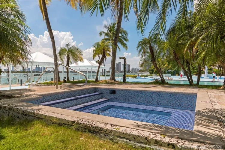 Mirador South #1108 image #16