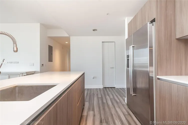 Cassa Brickell #512 image #12