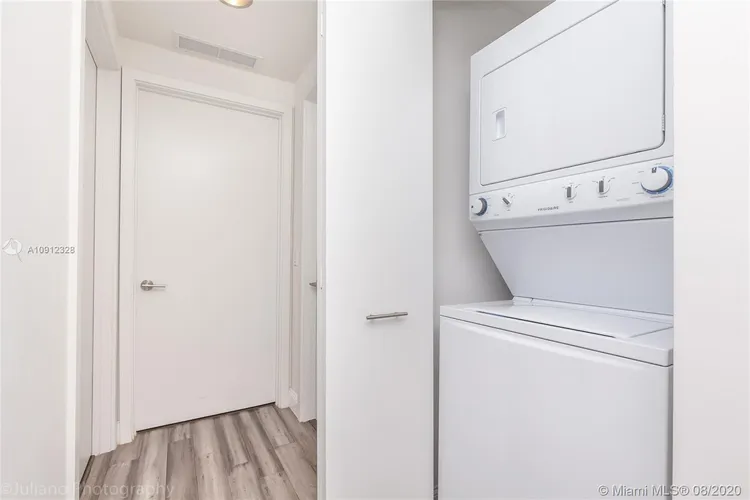 Cassa Brickell #512 image #6