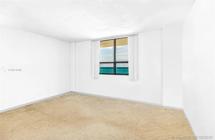 The Plaza of Bal Harbour #1117 image #9