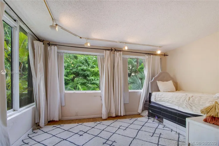 Key Colony IV Botanica #101 image #12