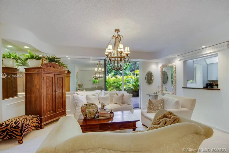 Key Colony IV Botanica #101 image #6