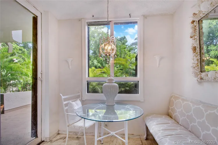 Key Colony IV Botanica #101 image #8