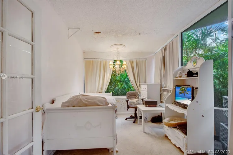 Key Colony IV Botanica #101 image #9