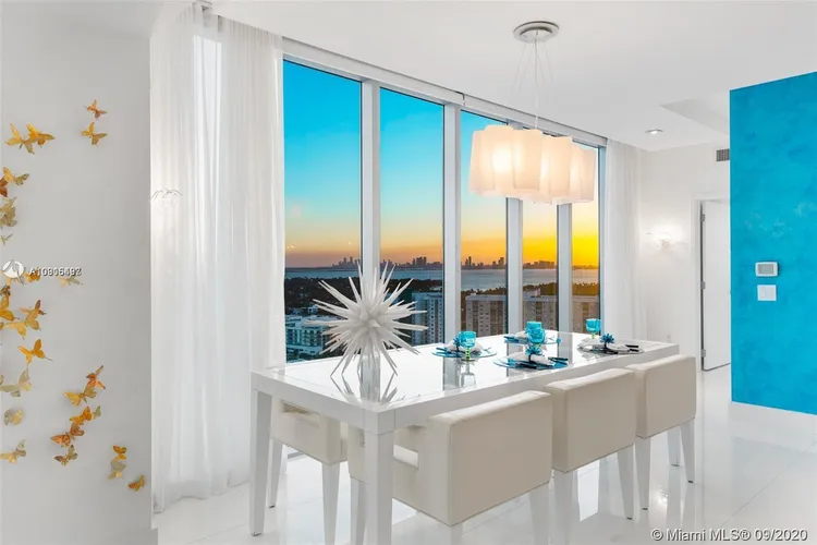 Carillon Condo North Tower #2308 image #10