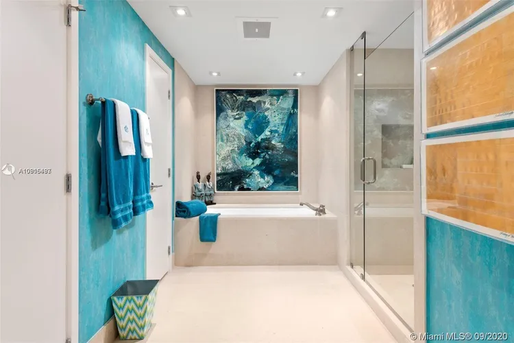 Carillon Condo North Tower #2308 image #21