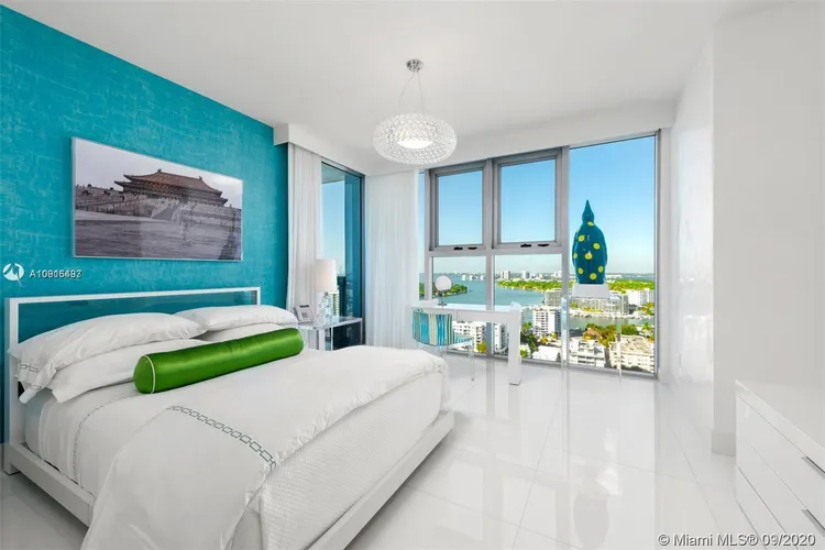 Carillon Condo North Tower #2308 image #23