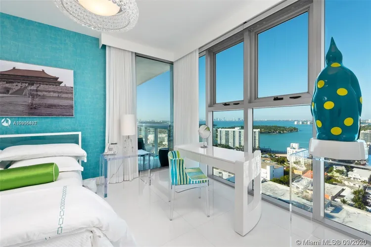 Carillon Condo North Tower #2308 image #24