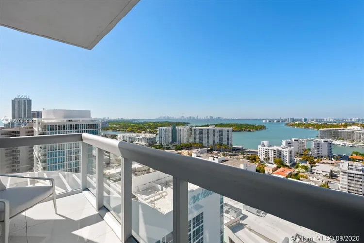 Carillon Condo North Tower #2308 image #31