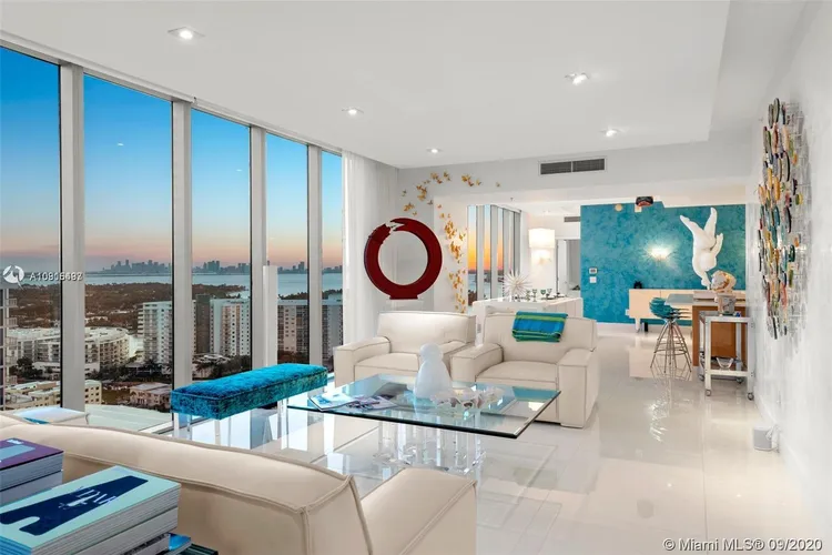 Carillon Condo North Tower #2308 image #33