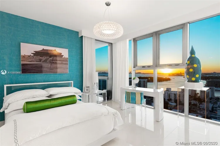 Carillon Condo North Tower #2308 image #35