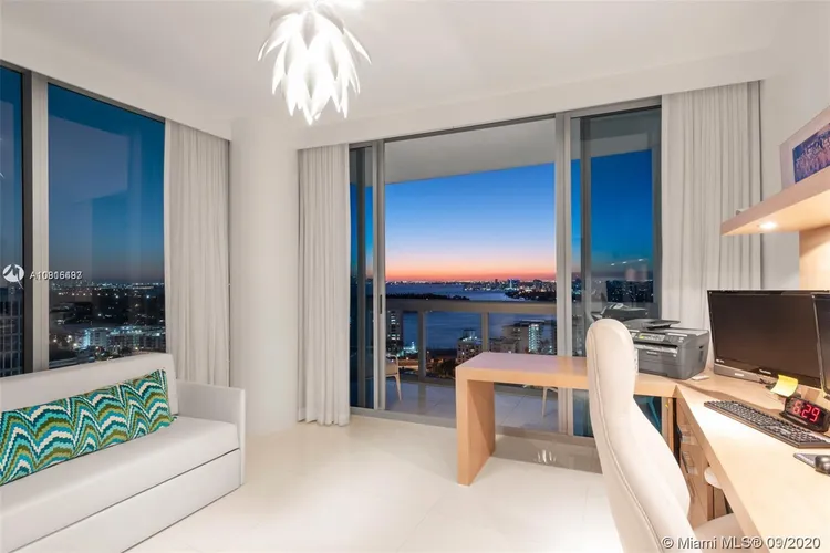 Carillon Condo North Tower #2308 image #42