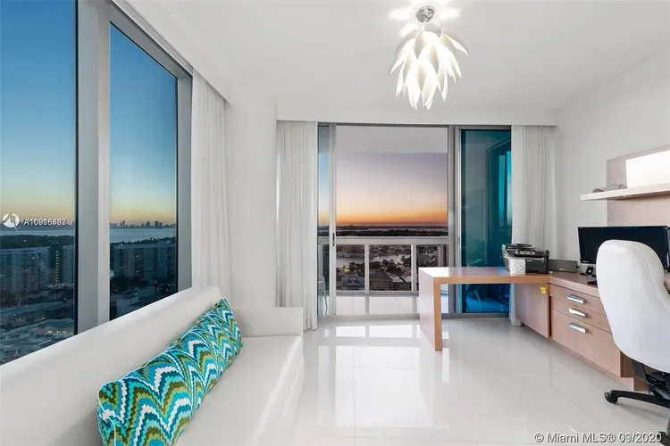 Carillon Condo North Tower #2308 image #43