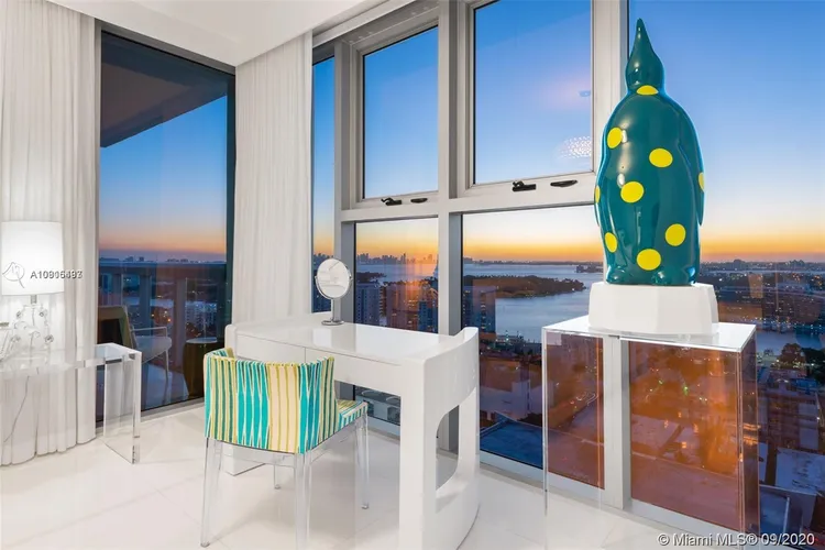 Carillon Condo North Tower #2308 image #44