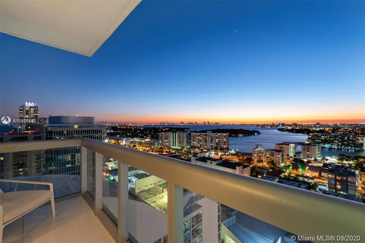 Carillon Condo North Tower #2308 image #50