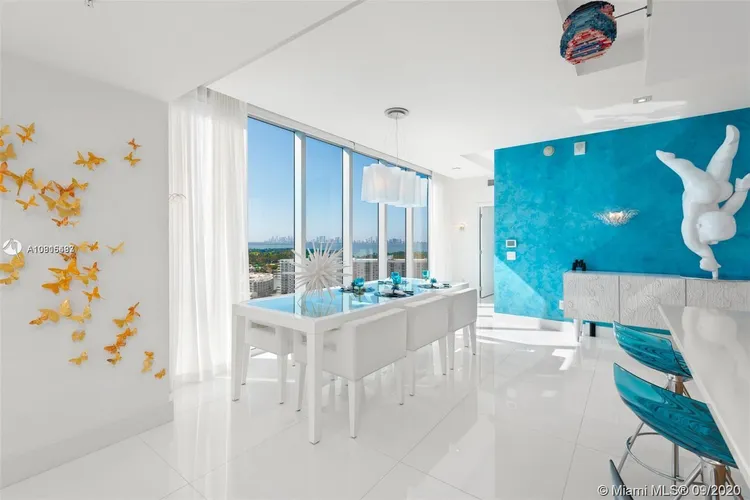 Carillon Condo North Tower #2308 image #9