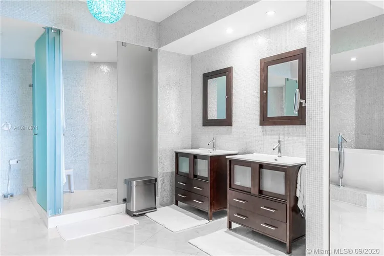 Portofino Tower #4206 image #19