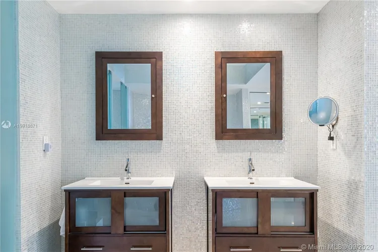 Portofino Tower #4206 image #20