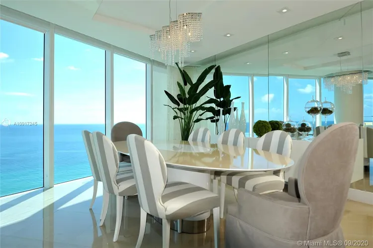 Trump Hollywood #1802 image #10