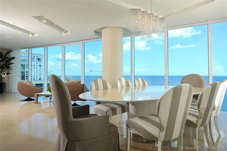 Trump Hollywood #1802 image #11