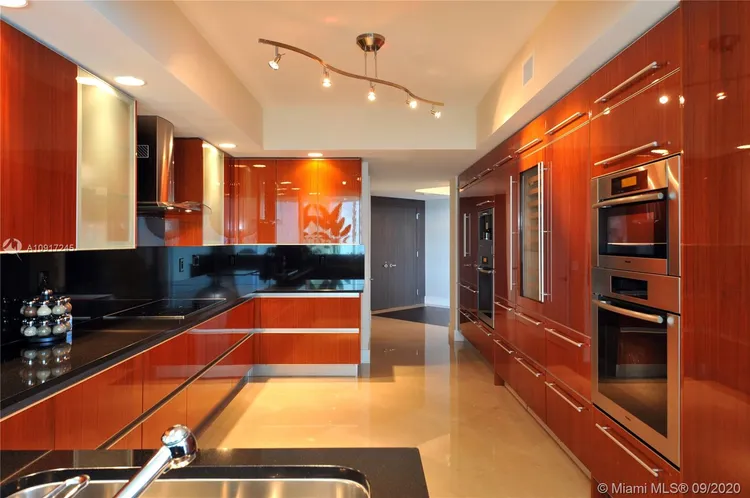 Trump Hollywood #1802 image #13