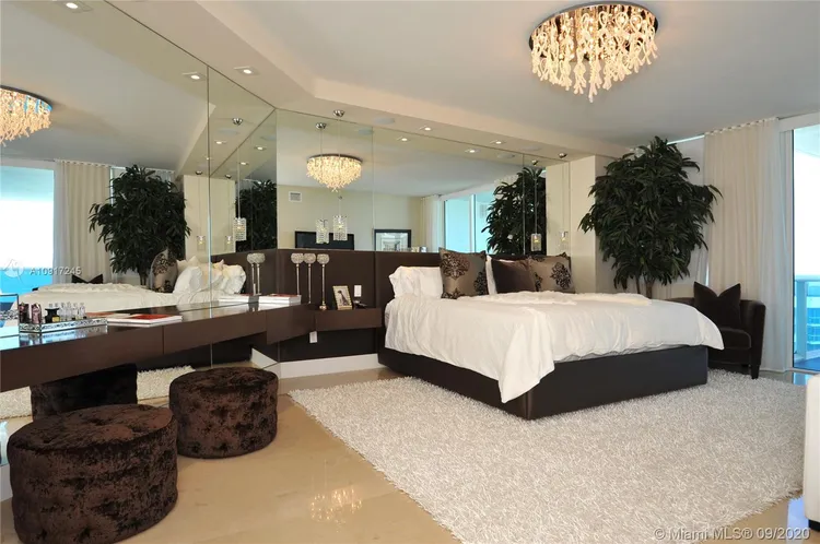 Trump Hollywood #1802 image #15