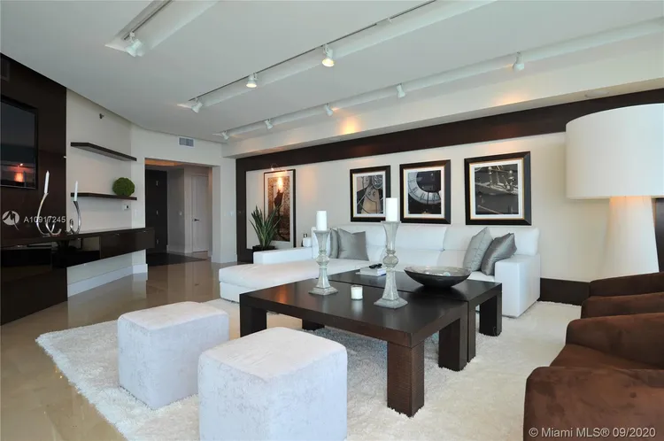 Trump Hollywood #1802 image #8