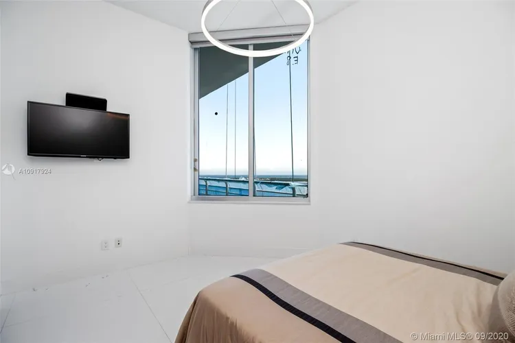 One Miami #UPH-07 image #14