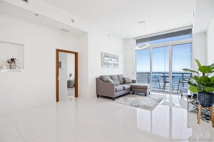 One Miami #UPH-07 image #9