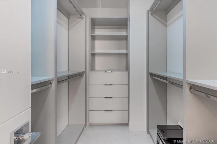 The Plaza of Bal Harbour #507 image #16